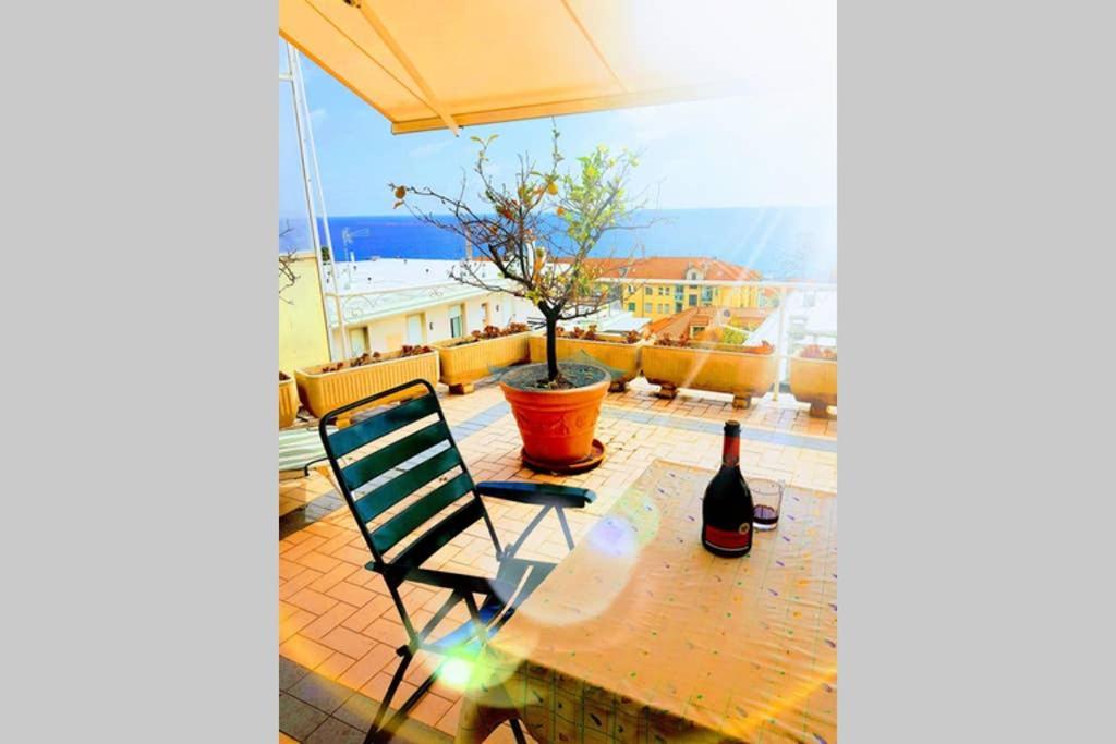 Apartament Attico Sul Mare A San Remo Zewnętrze zdjęcie